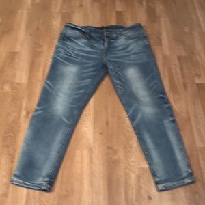 Men’s jeans- No Boundaries